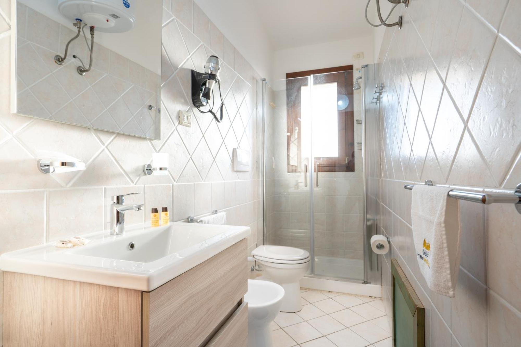 Aparthotel Il Borgo Di Badesi Extérieur photo
