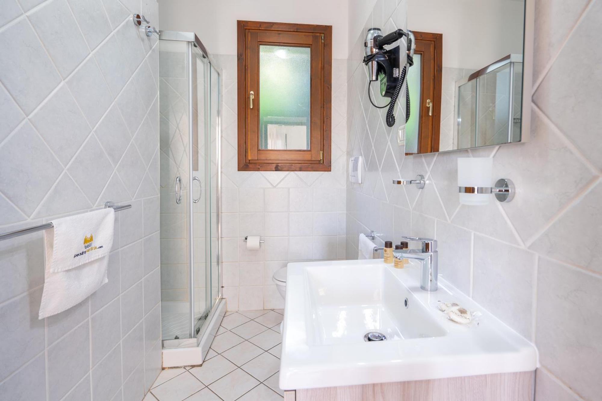 Aparthotel Il Borgo Di Badesi Extérieur photo