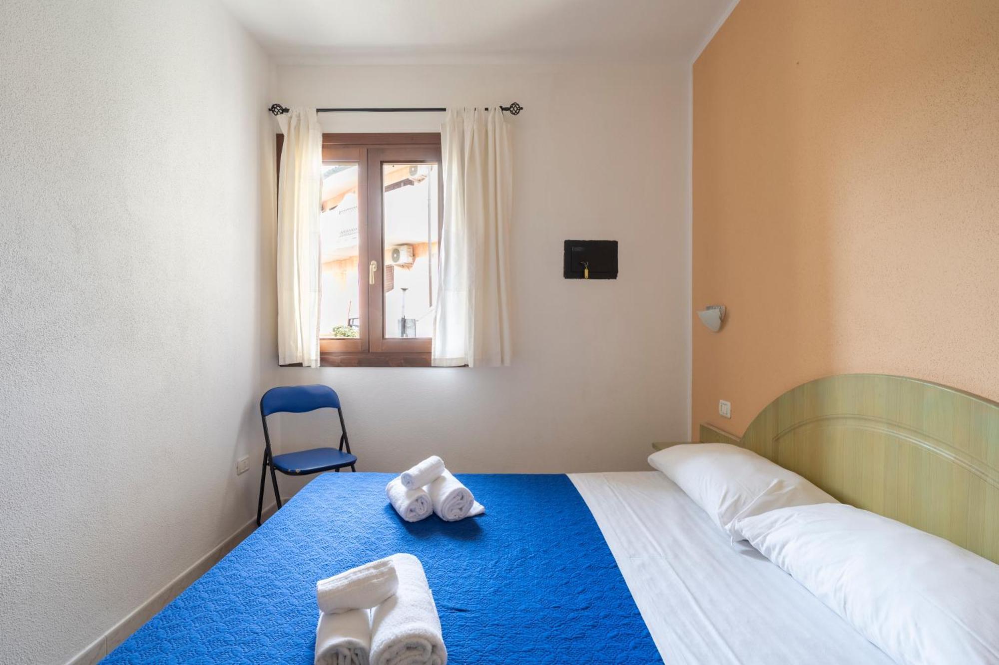 Aparthotel Il Borgo Di Badesi Extérieur photo