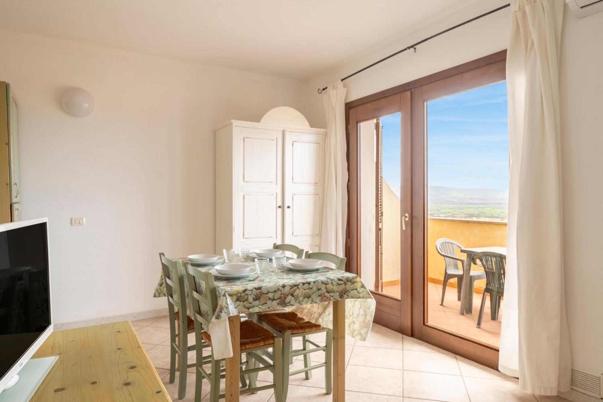 Aparthotel Il Borgo Di Badesi Extérieur photo